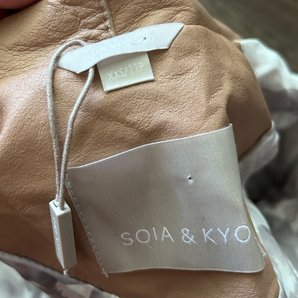 NWOT Soia & Kyo Cascading Open Front Lambskin Leather Jacket in Tan Sz XXS - Picture 11 of 13